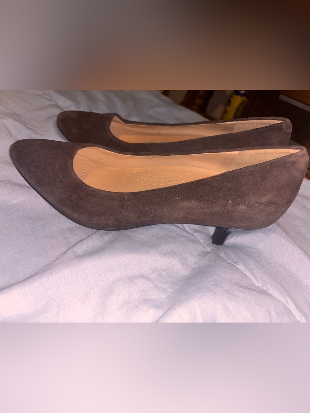 Trotters Brown Suede Low Kitten Heel Pumps - Picture 7 of 13